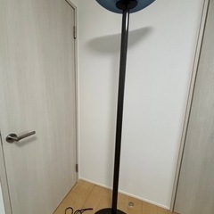 アルテミデ　フロアライト