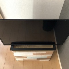 液晶テレビ　TOSHIBA REGZA(32インチ(横70cm縦...