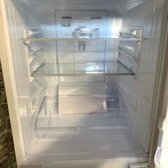 全国送料無料★3か月保障付き★冷蔵庫★2019年★シャープ★137L★SJ-14E6-KW★R-184