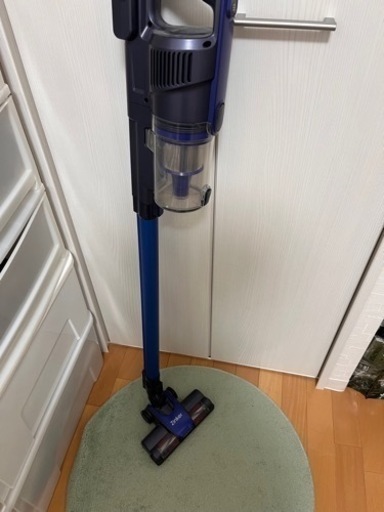 コードレス掃除機　zinker