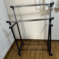 ハンガーラック　clothes rack