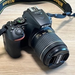 Nikon D5600 レンズ・予備バッテリー・充電器付き