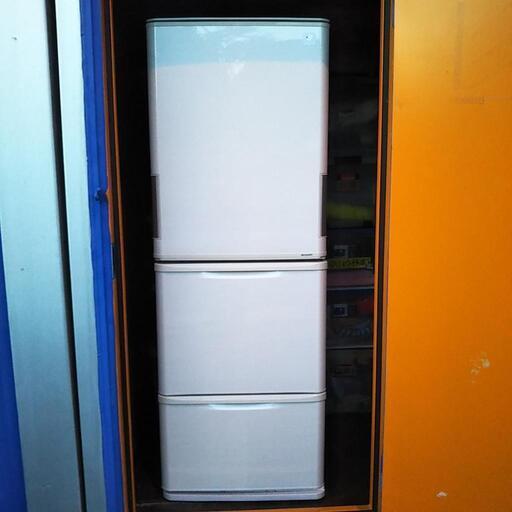 ♥必見♥　SHARP　プラズマクラスター冷蔵庫　350L 両開き　自動製氷　買取たて！動作確認OKです！年末大セール♪岩槻区発