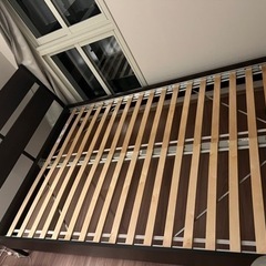 IKEA ベッドフレーム　ダブルベッド