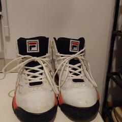 FILA スニーカー 値下げ可