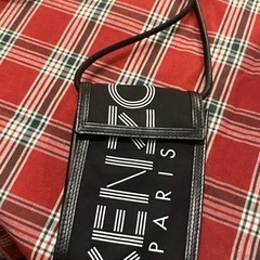 KENZO サコッシュ　スマホ・カードケース