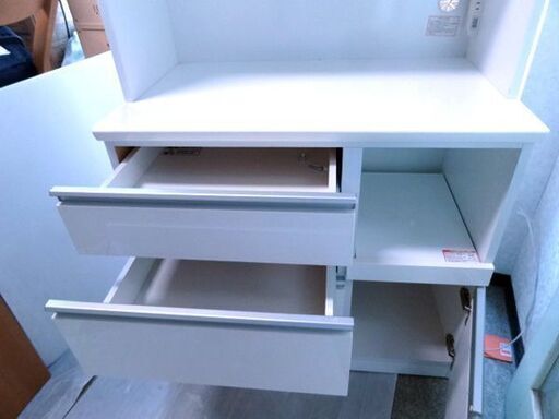 【自社配送は札幌市内限定】ニトリ 食器棚 オープンキッチンボード ホワイト 幅90cm 札幌市白石区/店頭お引き取り歓迎 キッチンボード (ソレル 120KB WH) | ニトリネット【公式】 家具