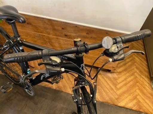 LEDオートライト クロスバイク】3x6速 700c