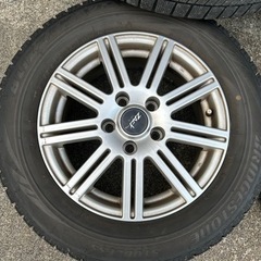 スタッドレスタイヤ ホイール付き 195/65R15 譲り先決まりました。