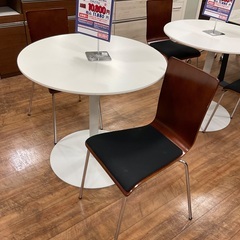 C1*708[ご来店頂ける方限定]円形テーブル　椅子3点セット