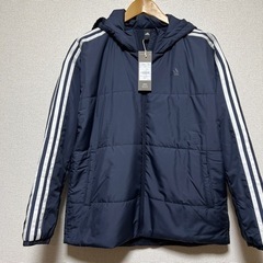 新品未使用　adidasジャンパー