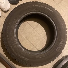 ピレリ(PIRELLI)  スタッドレス15インチ