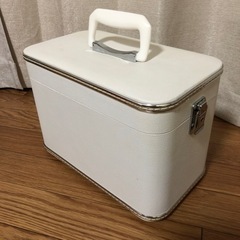 メイクボックス 小物入れ 決まりました