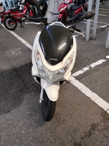 ホンダ　PCX１２５　JF28　白　38,800キロ