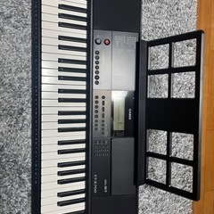 電子ピアノ　CASIO CT-X700