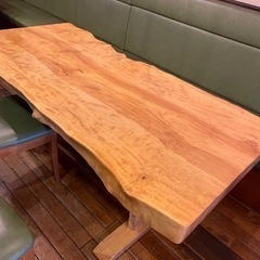 樹齢400年 トチの木 一枚板テーブル【最終値下げ】