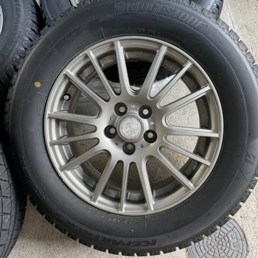 ブリヂストン 195/65R15 910 スタッドレスタイヤ4本セット 2020