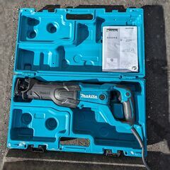 レシプロソー　　マキタ　JR3061T　プロ系【ほぼ新品】