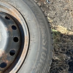 BRIDGESTONE ブリヂストン　BLIZZAK VRX2  スタッドレス　4本　スチールホイール付き