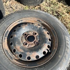 BRIDGESTONE ブリヂストン　BLIZZAK VRX2  スタッドレス　4本　スチールホイール付き