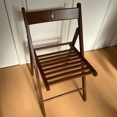 0円　IKEA折りたたみ椅子