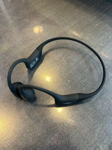 J5025★極美品★SHOKZ OPEN RUN mini Black 骨伝導イヤホン Ｓ803　箱、充電ケーブル付き 動作確認済み