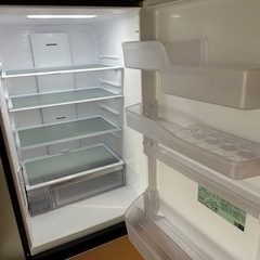 HITACHI 冷蔵庫(ほぼ未使用)