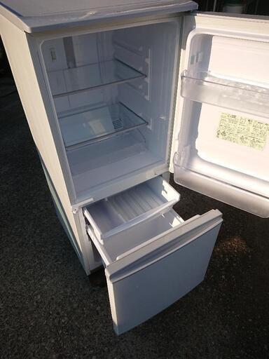 USED【SHARP】冷凍冷蔵庫2019年137L