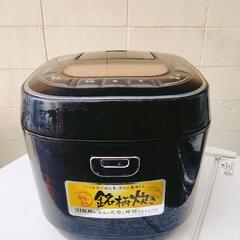 アイリスオーヤマ　炊飯器　1升　10合　炊飯ジャー　2019年式...