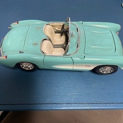 burago シボレーコルベット1957年　模型　車　おもちゃ　