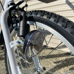 新品★未使用　子供マウンテンバイク　シマノ6段ギア　22インチ　ホワイト