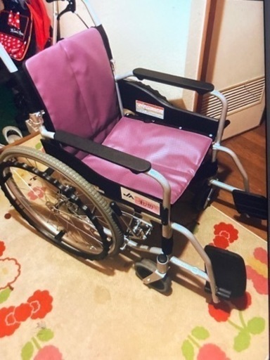車椅子  新品です