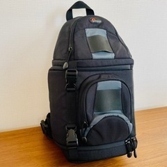 LOWEPRO カメラバッグ　スリングショット100AW