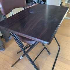 テーブル＋椅子