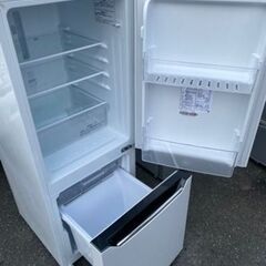 福岡市内配送無料 HR-D15A 冷蔵庫 パールホワイト [2ドア /右開き 