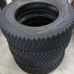 ダンロップDUNLOP 145/80R13スタッドレスタイヤ4本セット