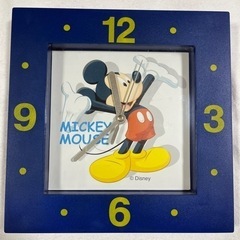 ミッキーマウスの青い時計