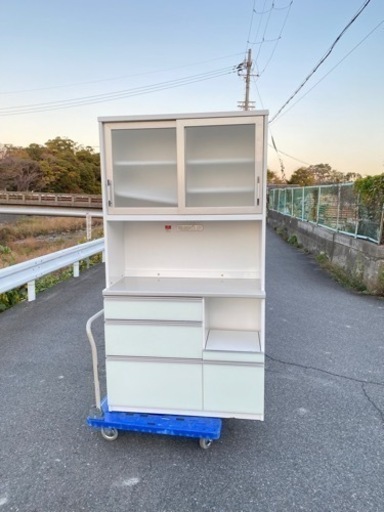 ‍♀️☘️大阪市から阪南市まで配達設置無料‍♀️日本製美品食器棚