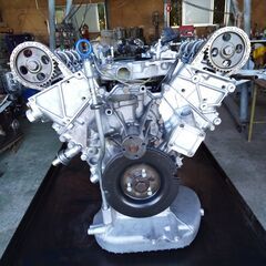 メルセデスーベンツ107-560SLコンプリートエンジン販売