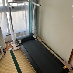 UMAY 1.5HP電動ルームランナー 折りたたみランニングマシン