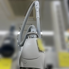 J3125 高年式！☆1ヶ月保証付☆ Panasonic パナソニック 紙パック式掃除