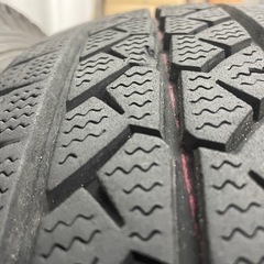 スタッドレス　アルミホイール付　ブリヂストン　ハイエース