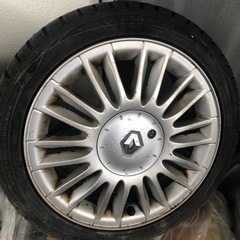 スタッドレスタイヤ　195/45R16 80Q