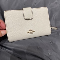 COACH コーチ 二つ折り財布 アイボリー