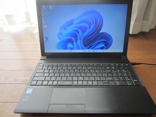15.6型ノートPC　東芝　Dynabook Satellite B453/L
