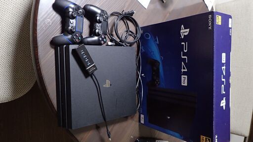 PS4 Pro ジェット・ブラック 1TB CUH-7100B