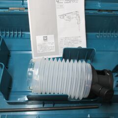 マキタ　makita　HR2631F　ハンマドリル　中古美品　ケース/集じんカップ付　26mm　【ハンズクラフト宜野湾店】