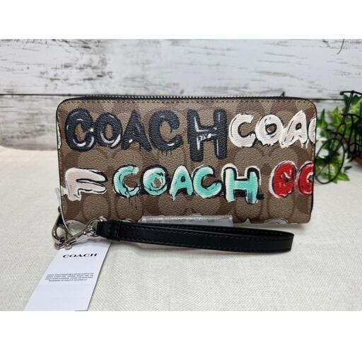 新品COACH コーチ コラボロング ジップ ウォレット シグネチャー カーキ