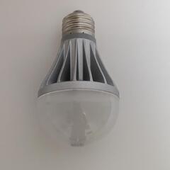LED電球 E26口金