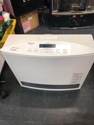 ☆中古￥7,000！大阪ガス　ガスファンヒーター　家電　GHF-4003S-W5型　【BK246】